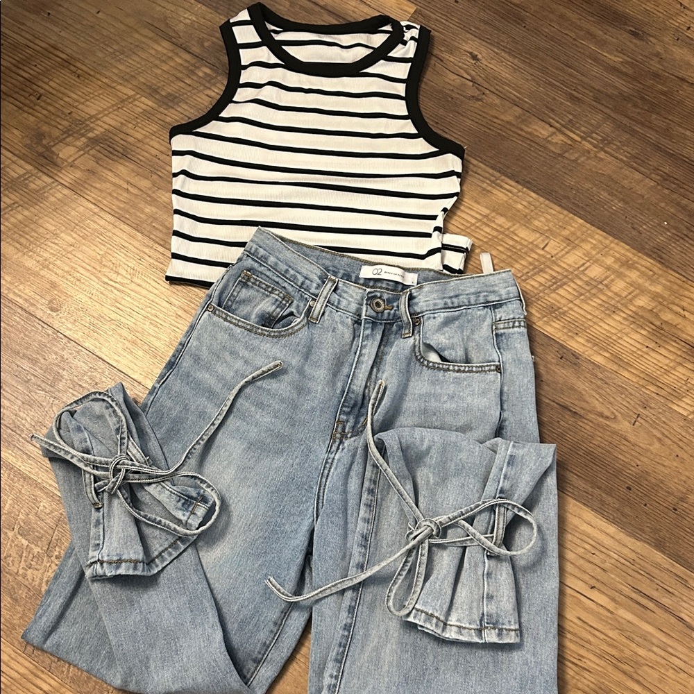 Q2 premium Denim Women's Blue Jeans & striped tank top bundle.